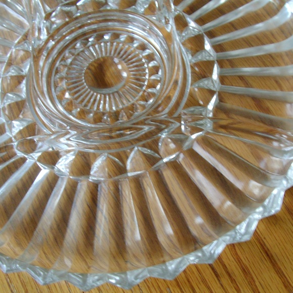 11" Divided Relish Plate - Picture 4 of 5